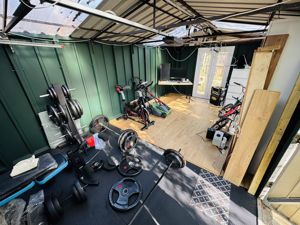 Photo 16- click for photo gallery